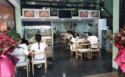 一個好的冒菜加盟品牌應該具備幾大優(yōu)勢