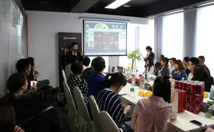 “繽紛盛夏，財(cái)富盛典”——帽牌貨冒菜招商會(huì)圓滿落幕！