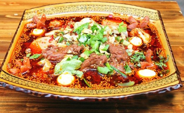 開創(chuàng)創(chuàng)業(yè)新機會，冒菜加盟店的優(yōu)勢
