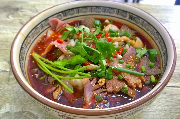 如何加盟成都冒菜？加盟費多少？冒菜加盟優(yōu)勢