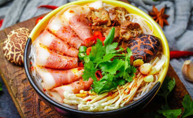 成都冒菜加盟費(fèi)多少？想做餐飲的看過來
