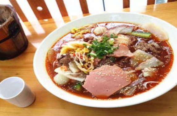 開(kāi)一家冒菜店要多少錢，想做冒菜的一定要看看