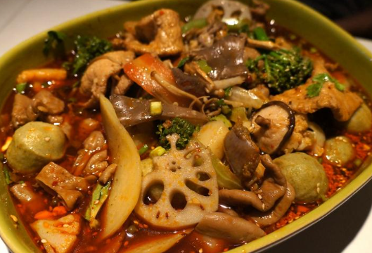 冒菜店加盟還是自己開(kāi)比較好呢？