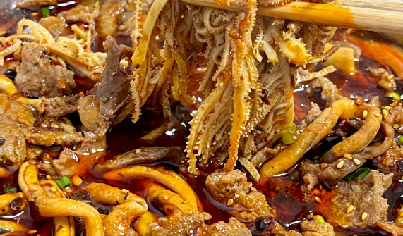 擺攤賣(mài)冒菜利潤(rùn)如何？