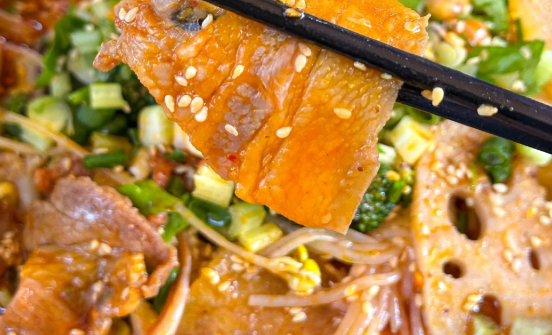 不想上班想創(chuàng)業(yè)？開家帽牌貨冒菜真能行！